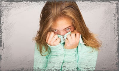 StandUpGirl woman covers face with shirt